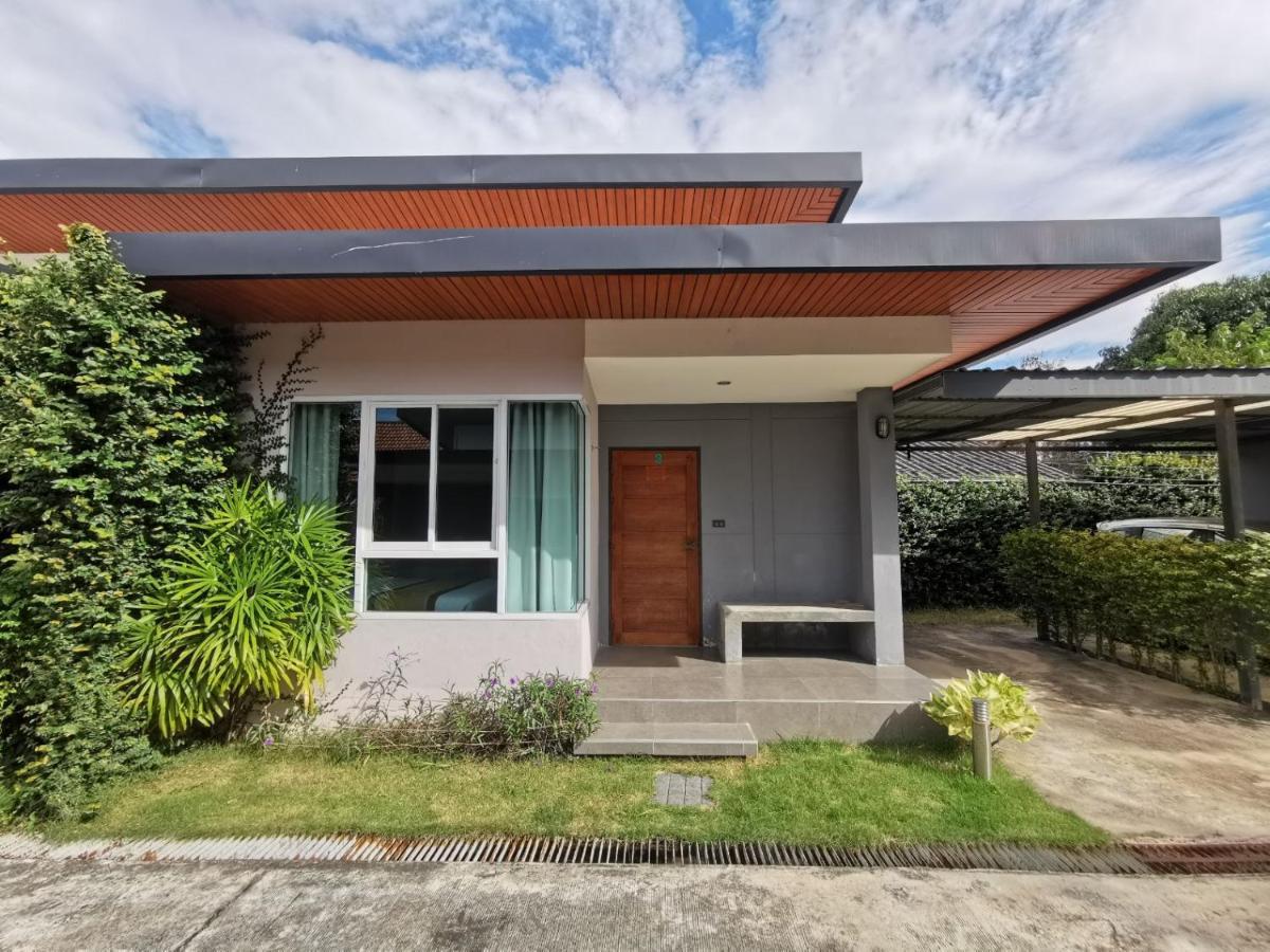 Smile Resort Sriracha シーラーチャー エクステリア 写真